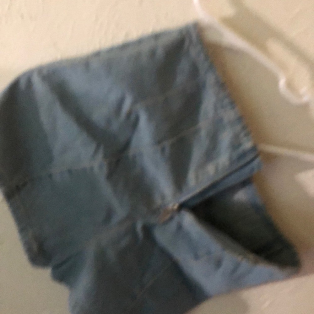 BDG faded denim booty shorts, size 25, zip back